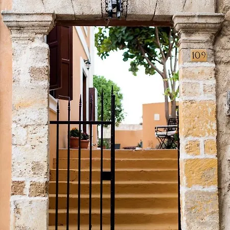 Kristina's Aparthotel